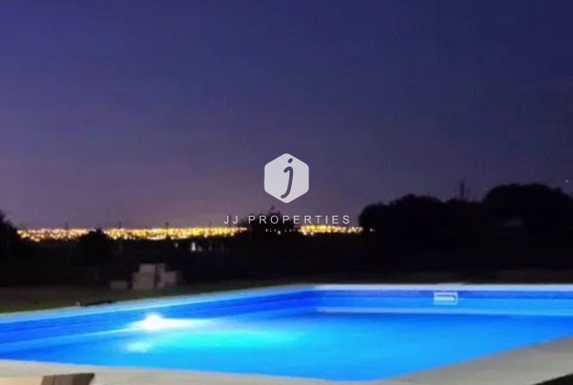 Tweedehands - Villa -
San Miguel de Salinas - Inland