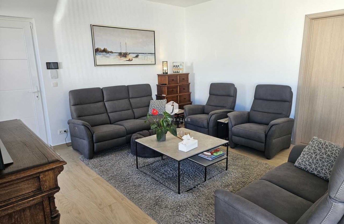 Tweedehands - Villa -
Torrevieja - Costa Blanca