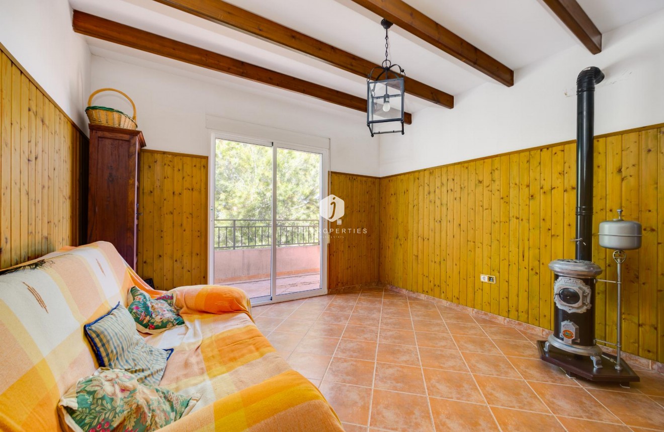 Resale - Villa -
San Miguel de Salinas - Inland