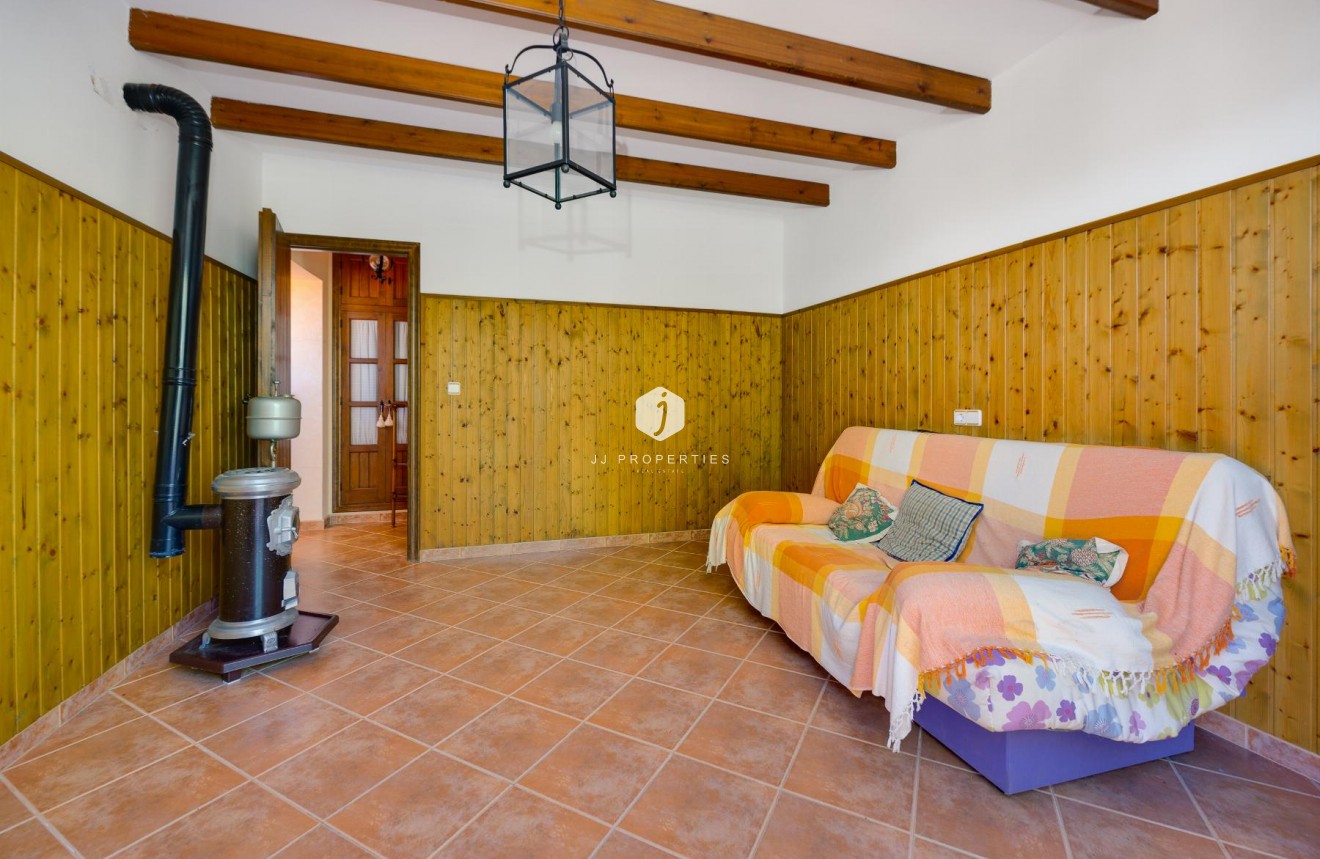 Resale - Villa -
San Miguel de Salinas - Inland