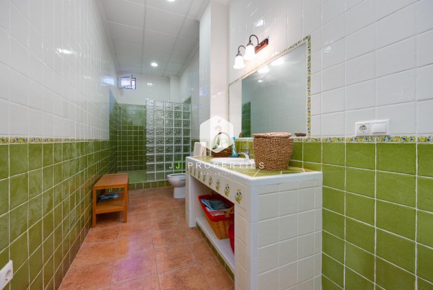 Resale - Villa -
San Miguel de Salinas - Inland