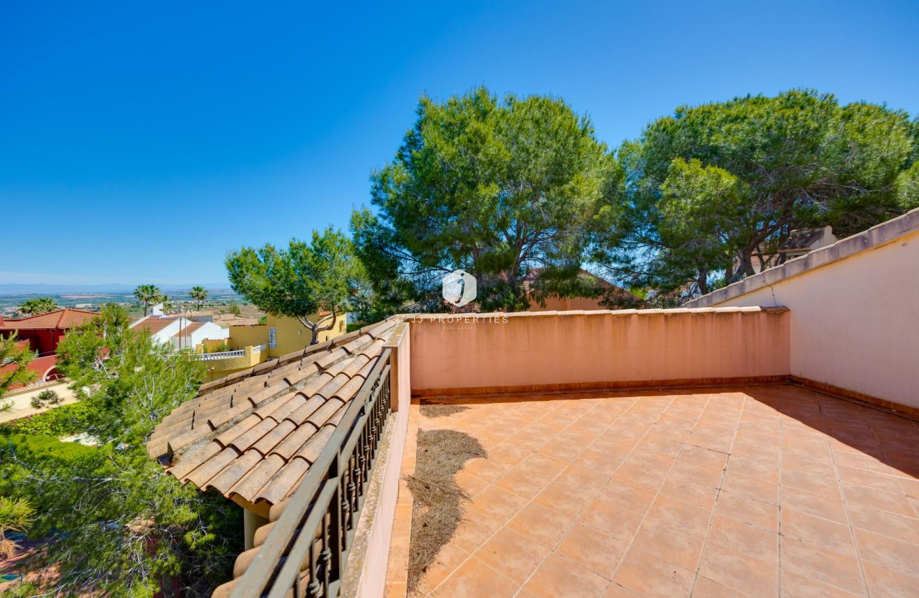 Resale - Villa -
San Miguel de Salinas - Inland