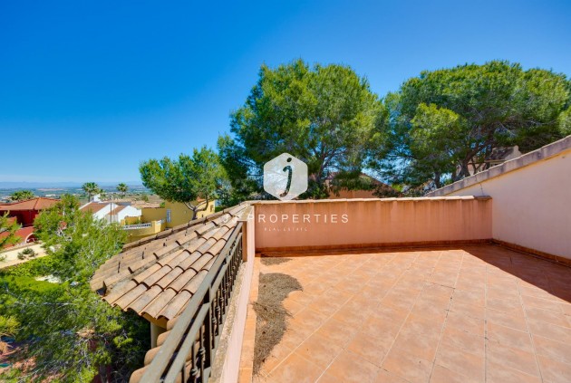 Resale - Villa -
San Miguel de Salinas - Inland