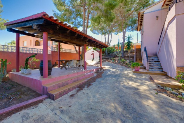 Resale - Villa -
San Miguel de Salinas - Inland
