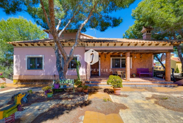 Resale - Villa -
San Miguel de Salinas - Inland