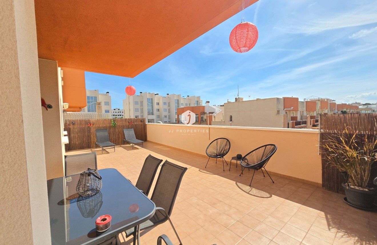 Z drugiej ręki - Mieszkanie w bloku -
Orihuela Costa - Costa Blanca
