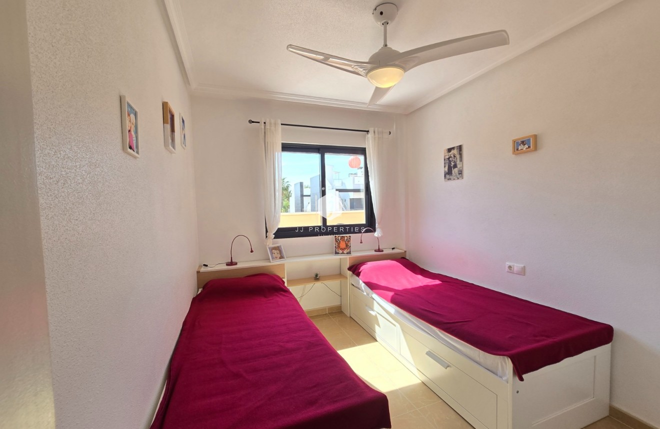 Z drugiej ręki - Mieszkanie w bloku -
Orihuela Costa - Costa Blanca