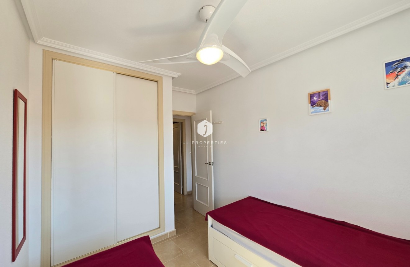 Z drugiej ręki - Mieszkanie w bloku -
Orihuela Costa - Costa Blanca