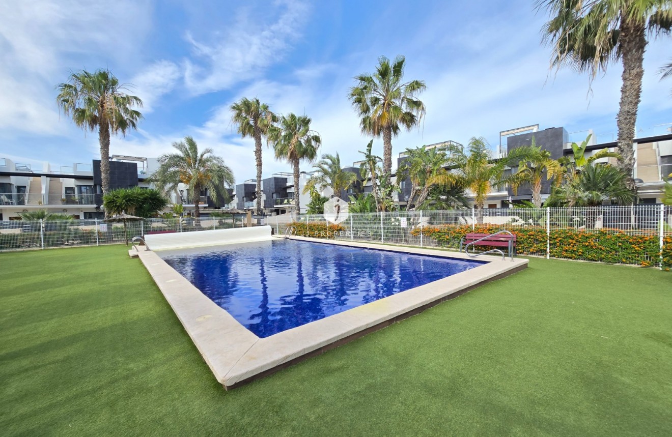 Z drugiej ręki - Mieszkanie w bloku -
Orihuela Costa - Costa Blanca