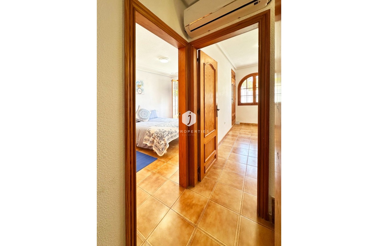 D'occasion - Chalet -
Orihuela Costa - Costa Blanca