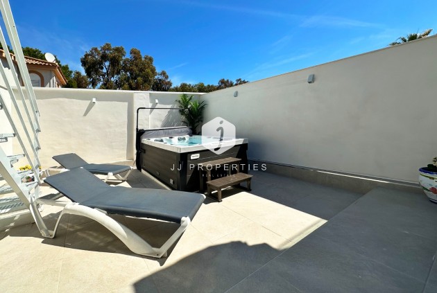 D'occasion - Chalet -
Orihuela Costa - Costa Blanca