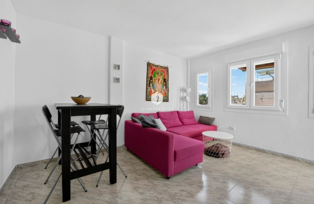 Resale - Penthouse -
Torrevieja - Doña ines