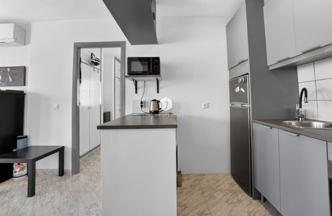 Resale - Penthouse -
Torrevieja - Doña ines