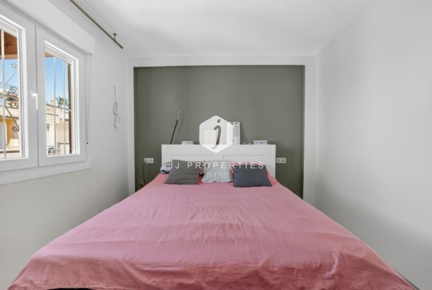 Resale - Penthouse -
Torrevieja - Doña ines