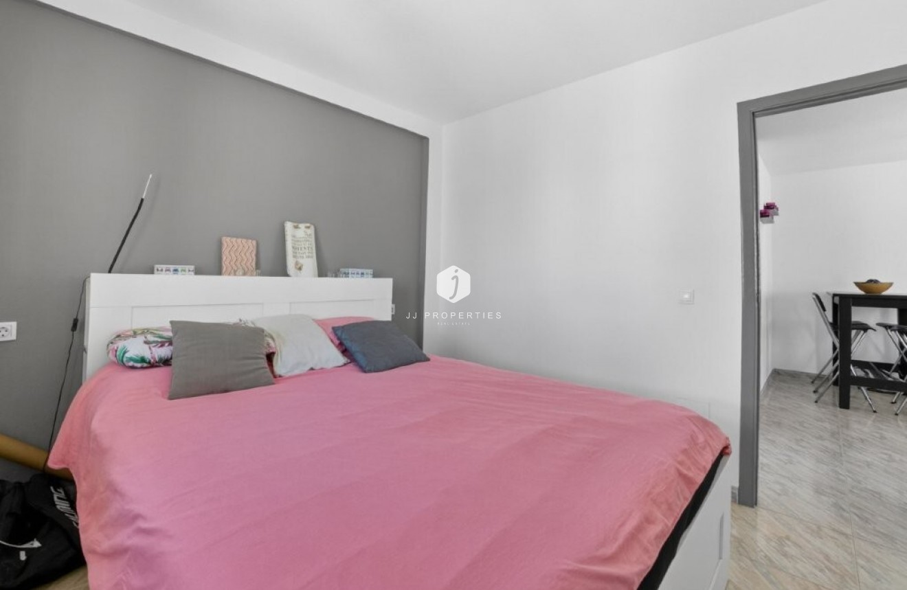 Resale - Penthouse -
Torrevieja - Doña ines