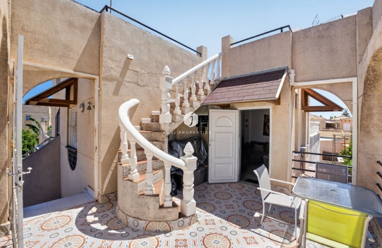 Resale - Penthouse -
Torrevieja - Doña ines