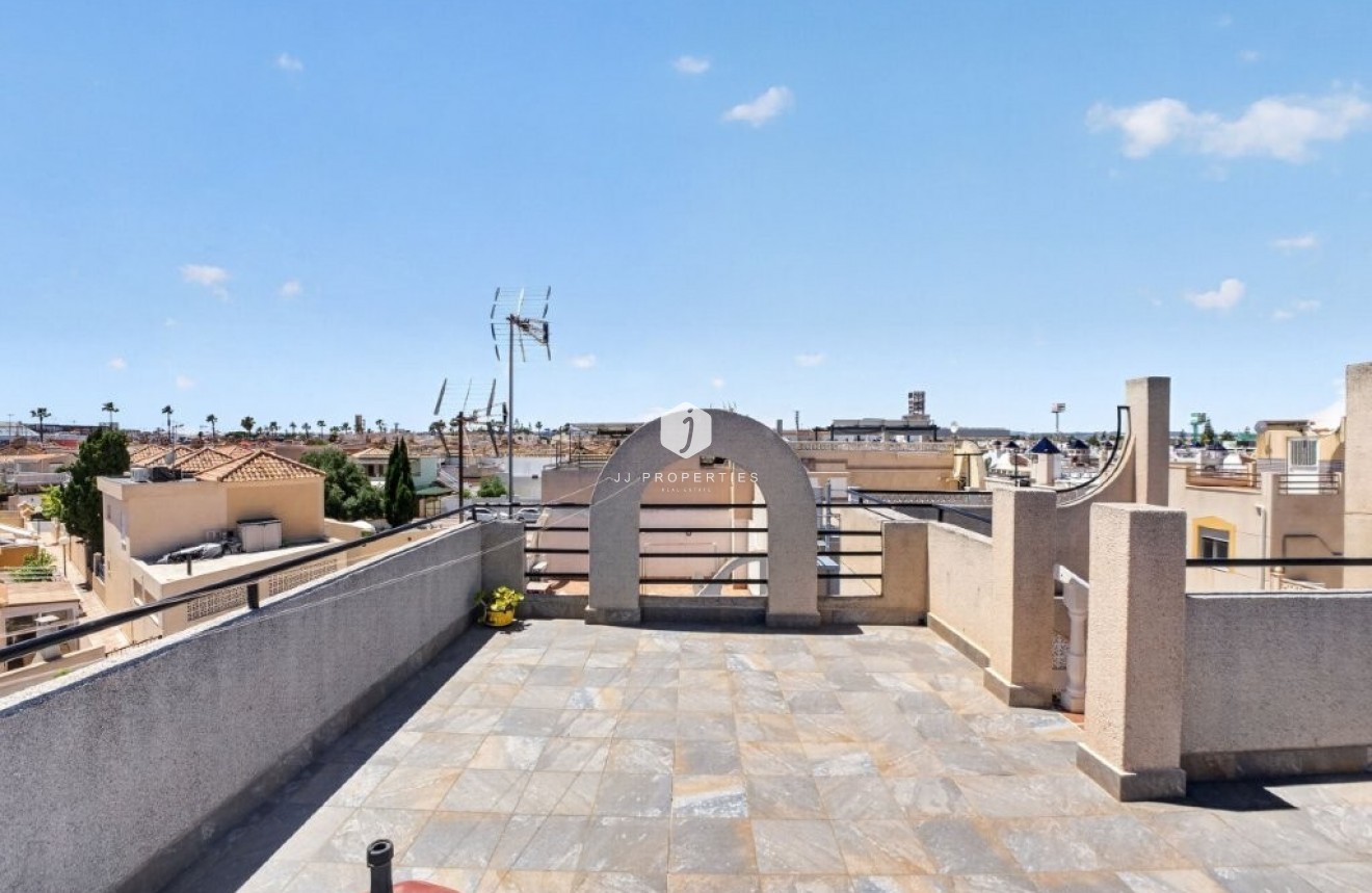 Resale - Penthouse -
Torrevieja - Doña ines