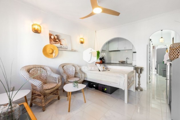 D'occasion - Appartement -
Torrevieja - La Rosaleda