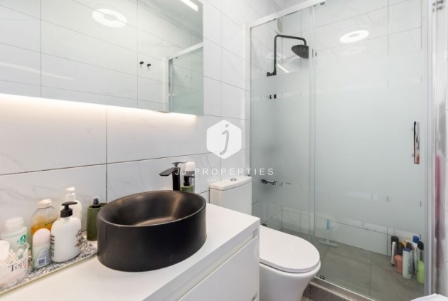 D'occasion - Appartement -
Torrevieja - La Rosaleda