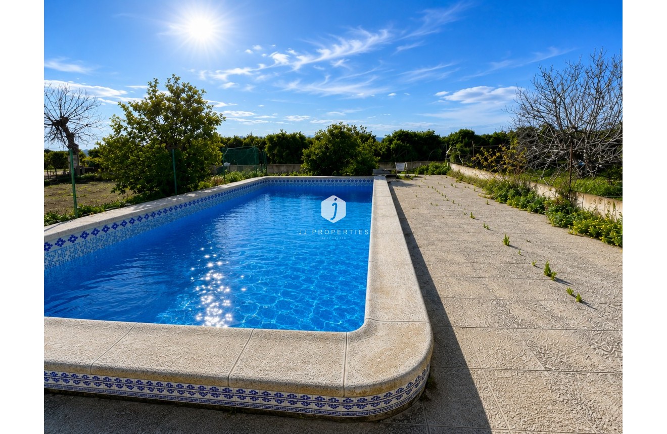 D'occasion - Villa -
Benejúzar - Inland