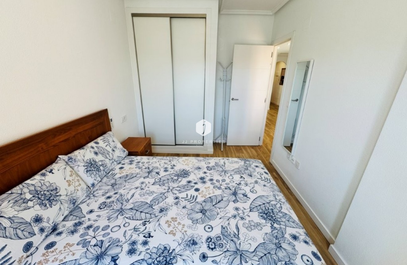 Resale - Apartment / flat -
Guardamar del Segura - Costa Blanca