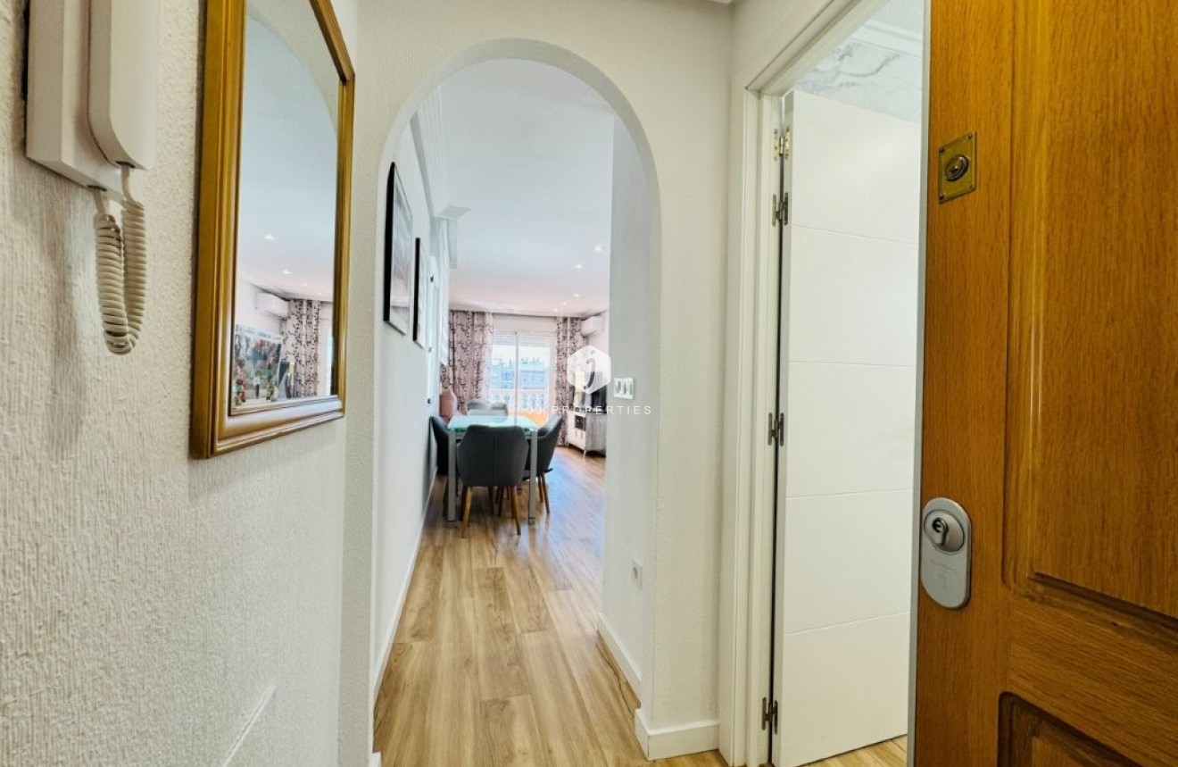 Resale - Apartment / flat -
Guardamar del Segura - Costa Blanca