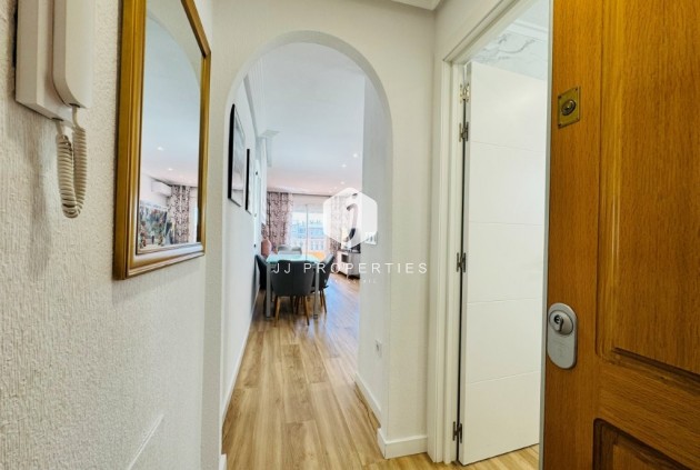 Resale - Apartment / flat -
Guardamar del Segura - Costa Blanca