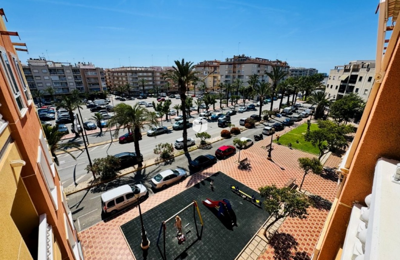 Resale - Apartment / flat -
Guardamar del Segura - Costa Blanca