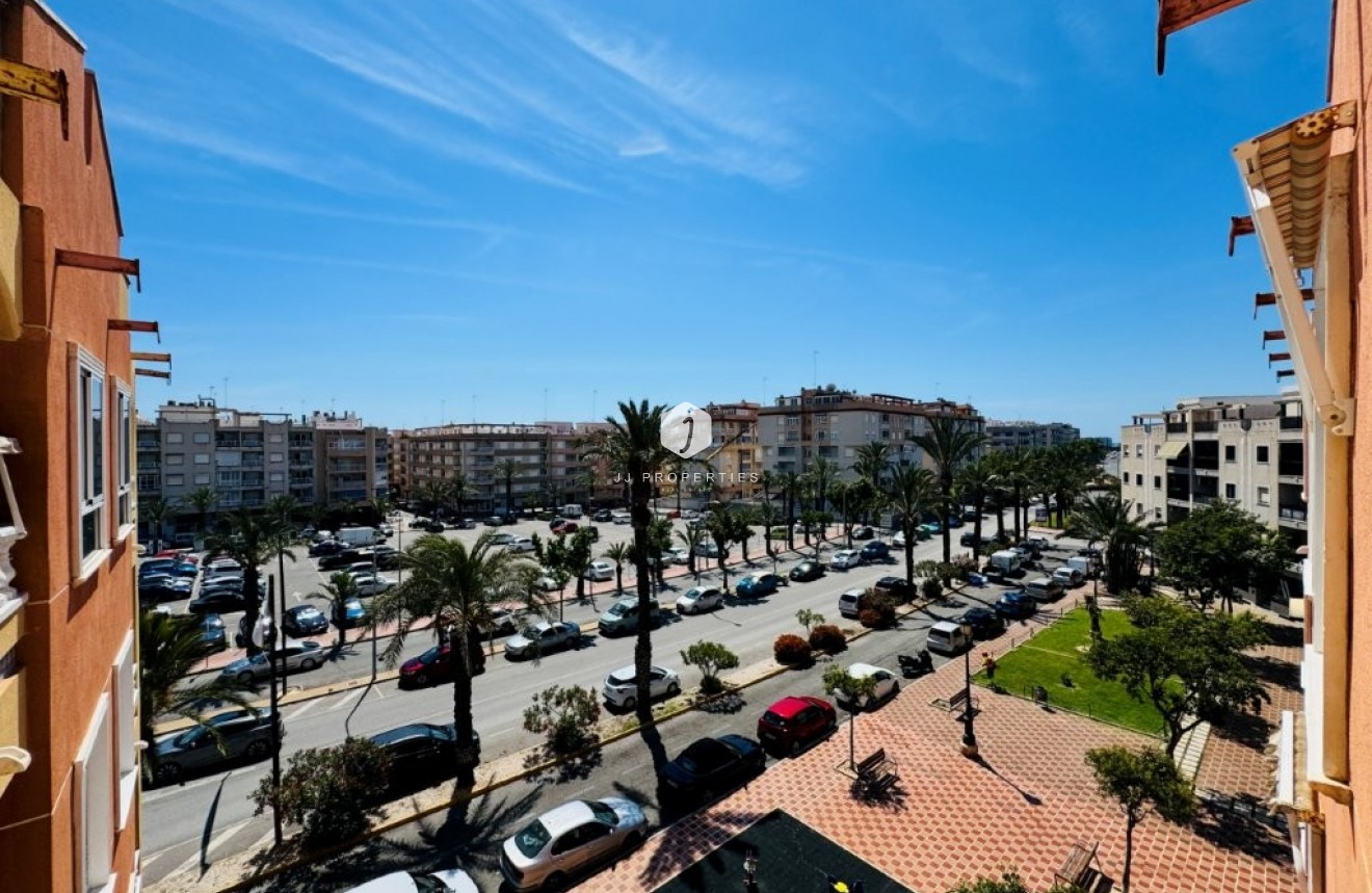 Resale - Apartment / flat -
Guardamar del Segura - Costa Blanca