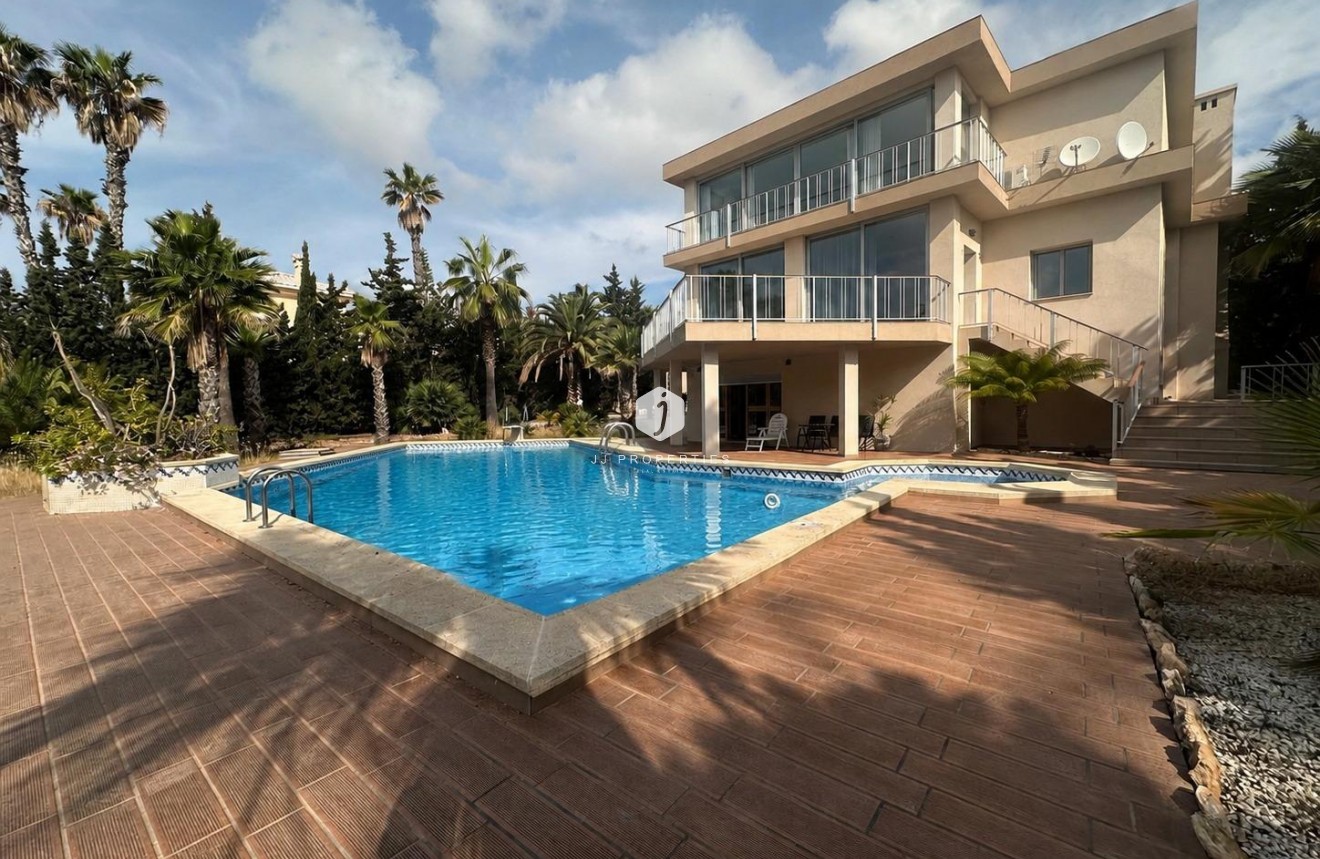 Z drugiej ręki - Villa -
Ciudad Quesada - Costa Blanca Sur