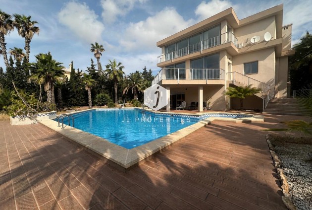 Z drugiej ręki - Villa -
Ciudad Quesada - Costa Blanca Sur