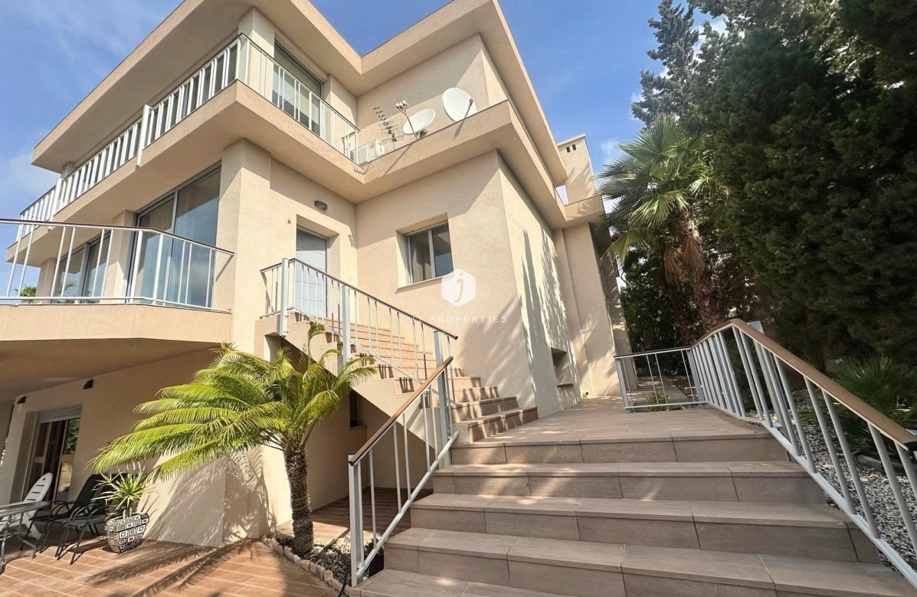 Z drugiej ręki - Villa -
Ciudad Quesada - Costa Blanca Sur