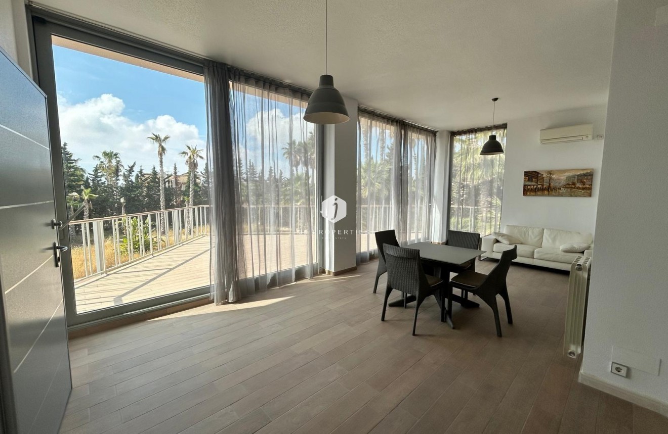 Z drugiej ręki - Villa -
Ciudad Quesada - Costa Blanca Sur