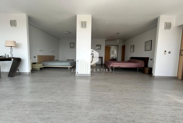 Z drugiej ręki - Villa -
Ciudad Quesada - Costa Blanca Sur