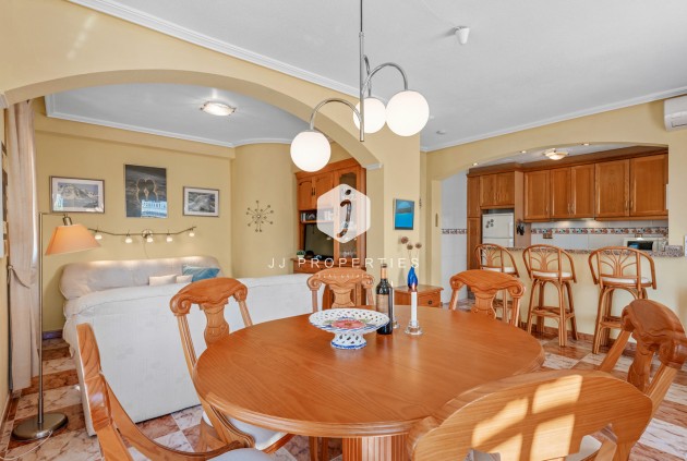 Resale - Chalet -
Cabo Roig - Costa Blanca