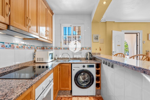 Resale - Chalet -
Cabo Roig - Costa Blanca