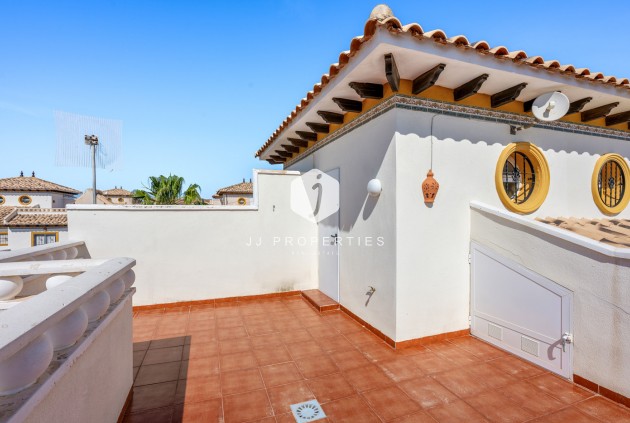 Resale - Chalet -
Cabo Roig - Costa Blanca