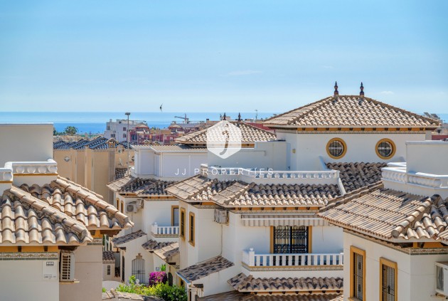 Resale - Chalet -
Cabo Roig - Costa Blanca