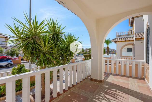 Resale - Chalet -
Cabo Roig - Costa Blanca