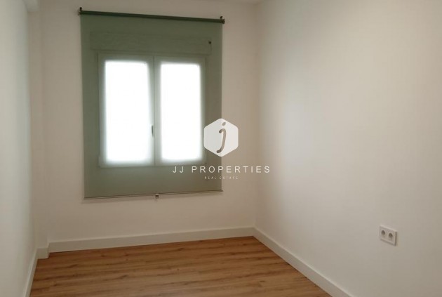 Resale - Apartment / flat -
Torrevieja - El molino