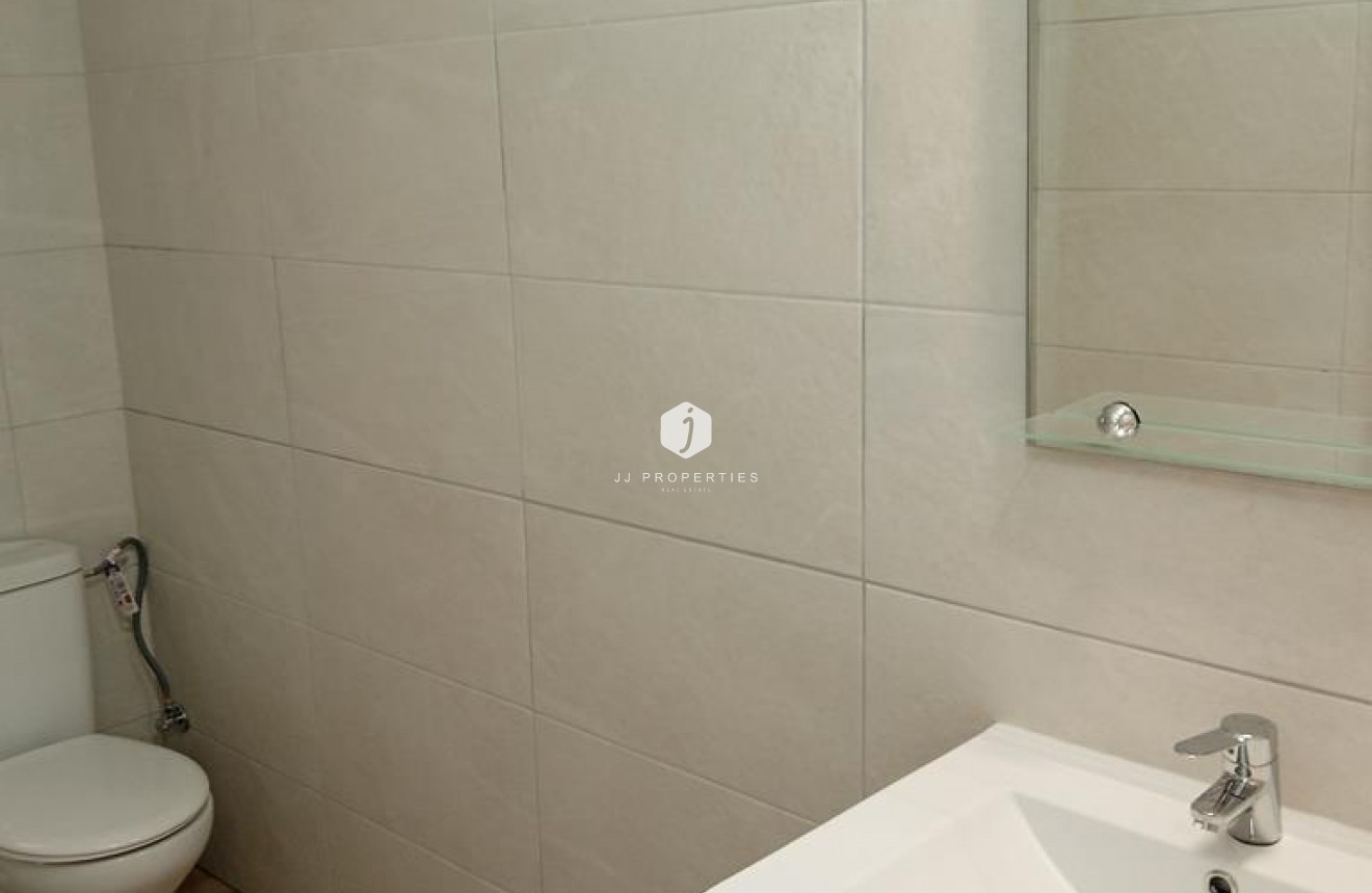 Resale - Apartment / flat -
Torrevieja - El molino