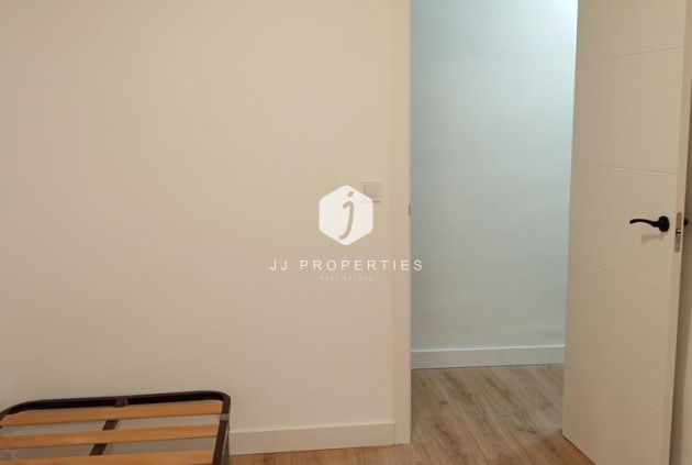 Resale - Apartment / flat -
Torrevieja - El molino