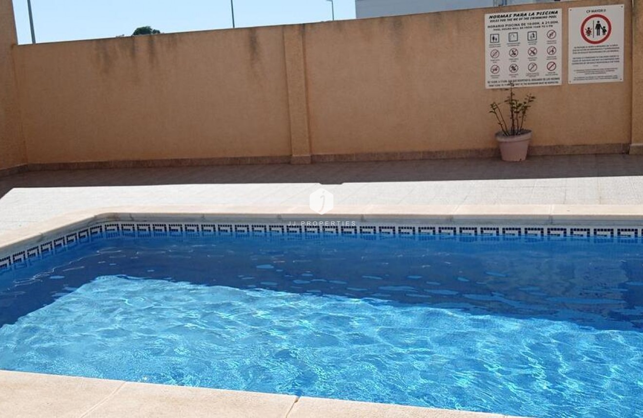 Resale - Apartment / flat -
Los Montesinos - PUEBLO CENTRO