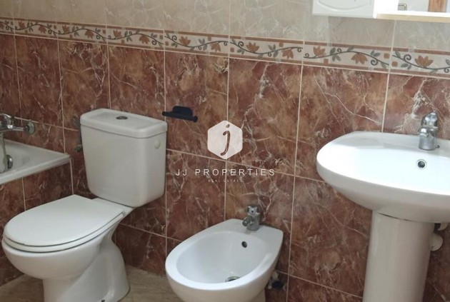 Resale - Apartment / flat -
Los Montesinos - PUEBLO CENTRO