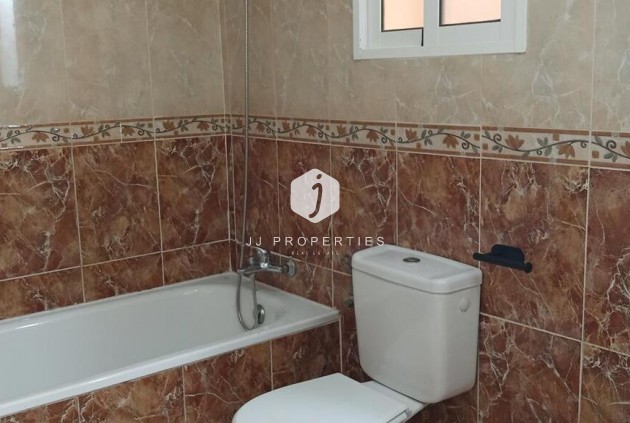 Resale - Apartment / flat -
Los Montesinos - PUEBLO CENTRO