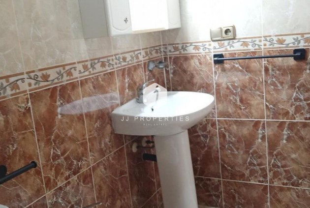 Resale - Apartment / flat -
Los Montesinos - PUEBLO CENTRO