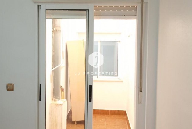 Resale - Apartment / flat -
Los Montesinos - PUEBLO CENTRO
