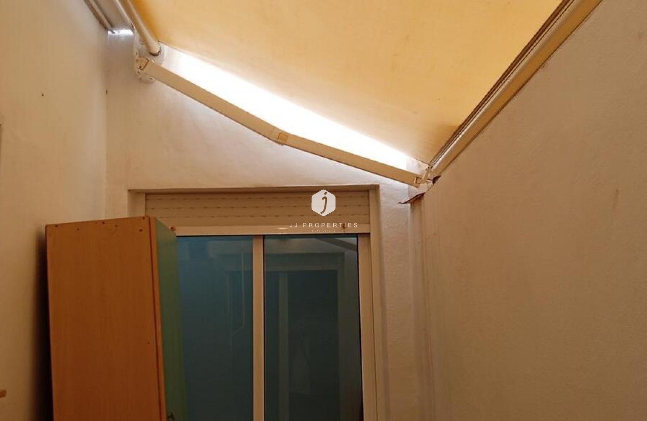 Resale - Apartment / flat -
Los Montesinos - PUEBLO CENTRO