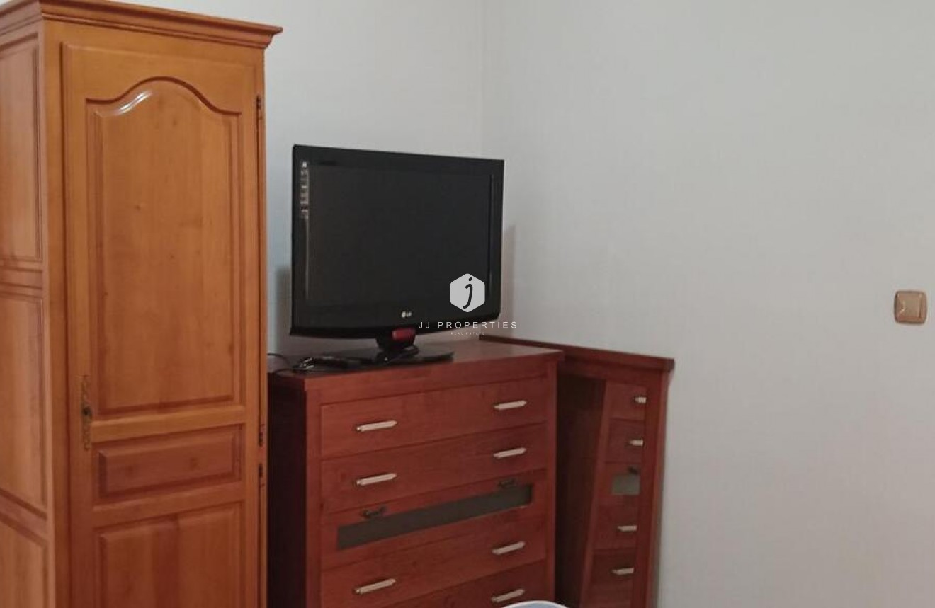 Resale - Apartment / flat -
Los Montesinos - PUEBLO CENTRO