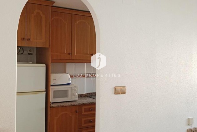 Resale - Apartment / flat -
Los Montesinos - PUEBLO CENTRO